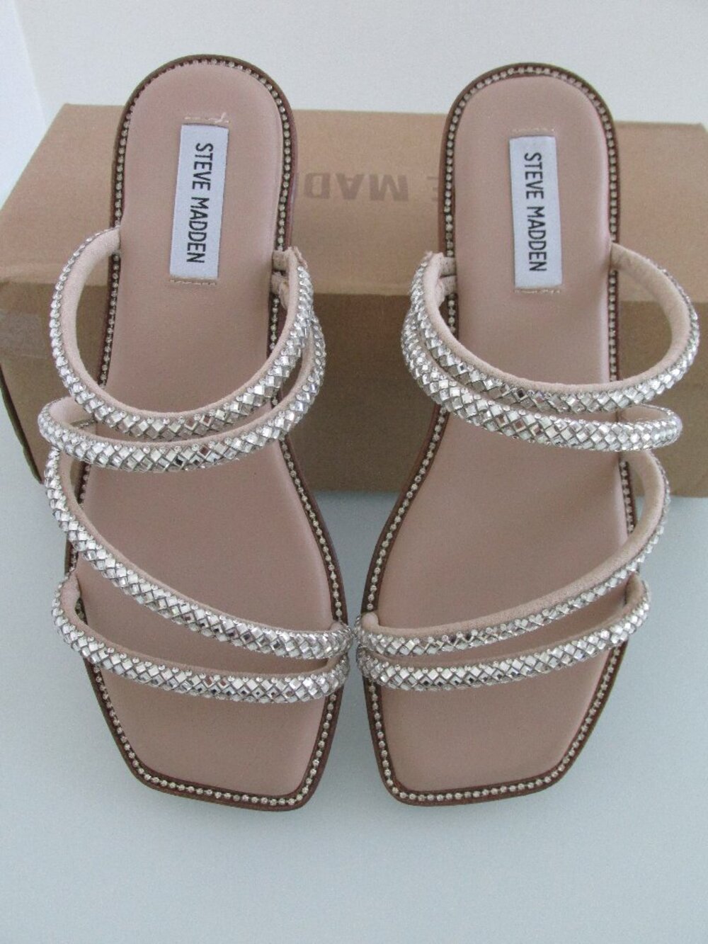 Steve Madden NEW "Starie Rhinestone" Slip ON Sandals Size 8M